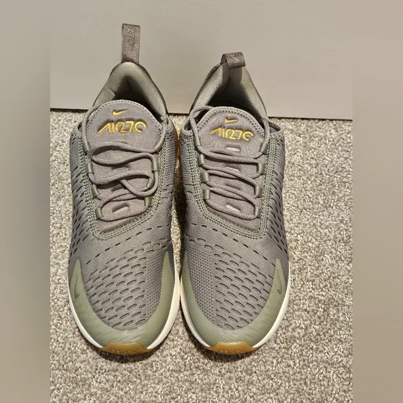 Nike Air Max 270 Green and Gold Sneakers - Picture 2 of 4